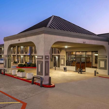 Super 8 By Wyndham Longview/North Motel Exterior photo