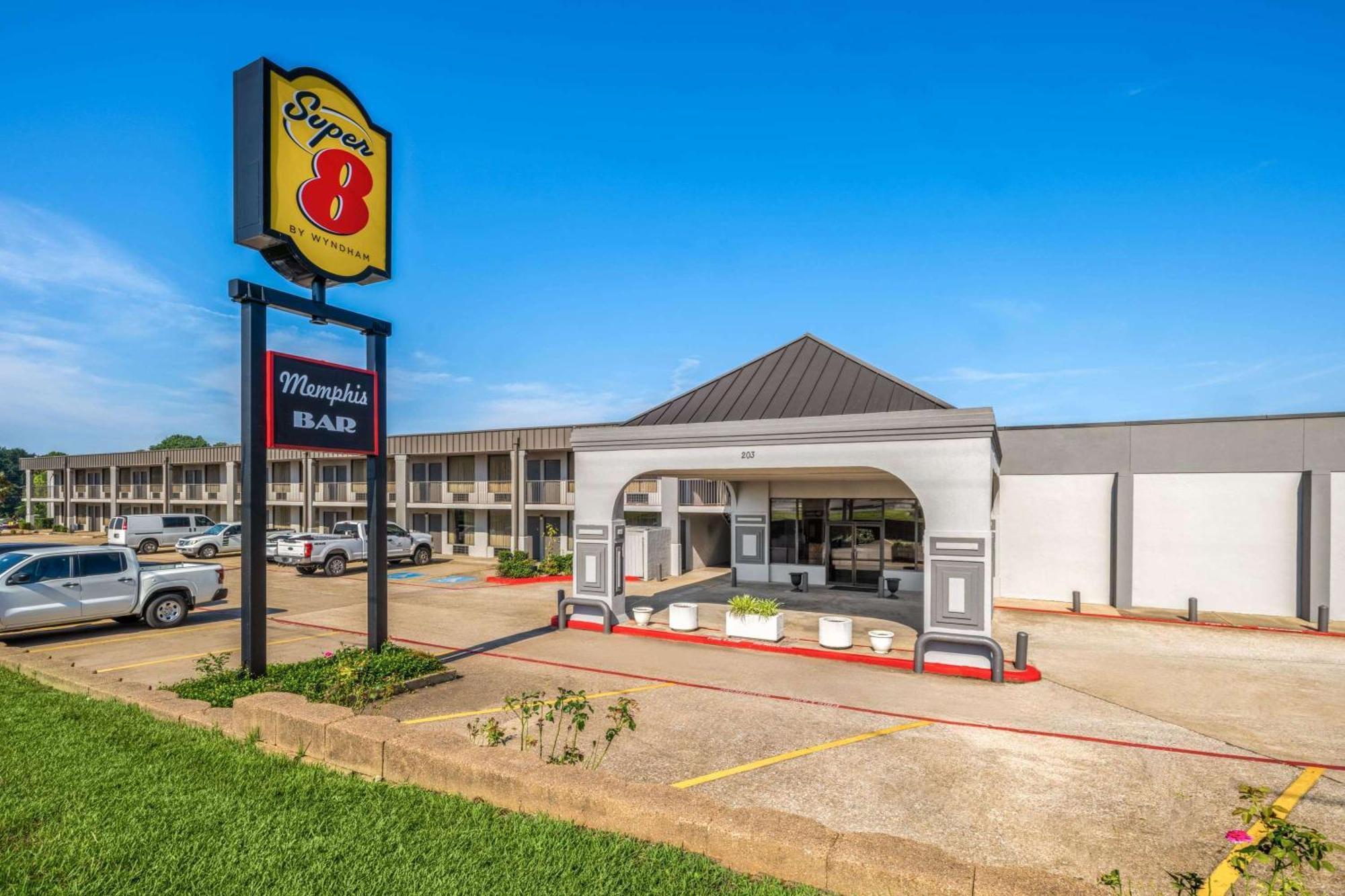 Super 8 By Wyndham Longview/North Motel Exterior photo
